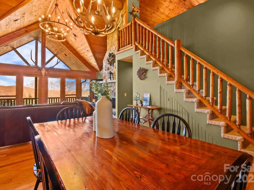 106 Dandelion Lane, Banner Elk, NC 28604.  MLS# CAR4250009, YatesRealty ID 8078. 