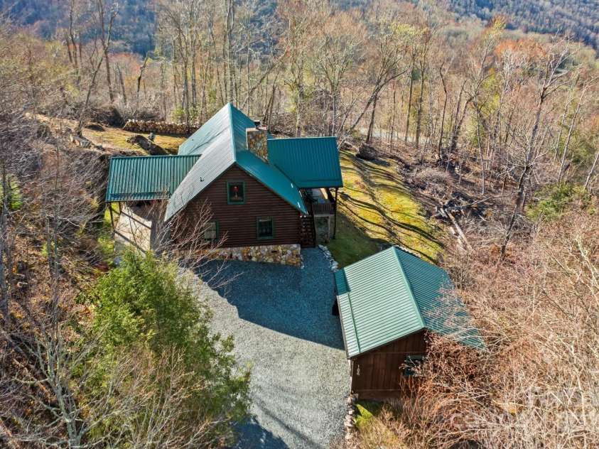 106 Dandelion Lane, Banner Elk, NC 28604.  MLS# CAR4250009, YatesRealty ID 8078. Drone View from Driveway