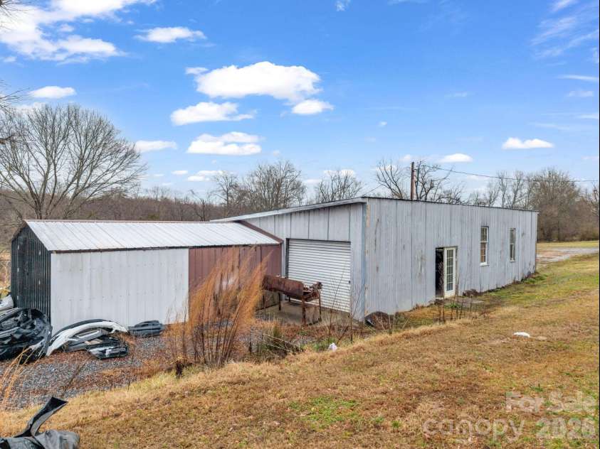 827 Old Henrietta Road, Forest City, NC 28043.  MLS# CAR4352184, YatesRealty ID 8078. 