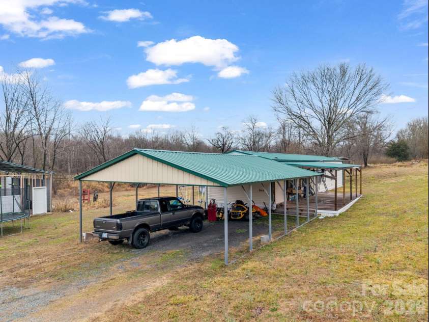 827 Old Henrietta Road, Forest City, NC 28043.  MLS# CAR4352184, YatesRealty ID 8078. 