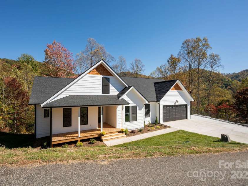 258 Whitfield Lane, Weaverville, NC 28787.  MLS# CAR4177778, YatesRealty ID 8079. Covered Front Porch