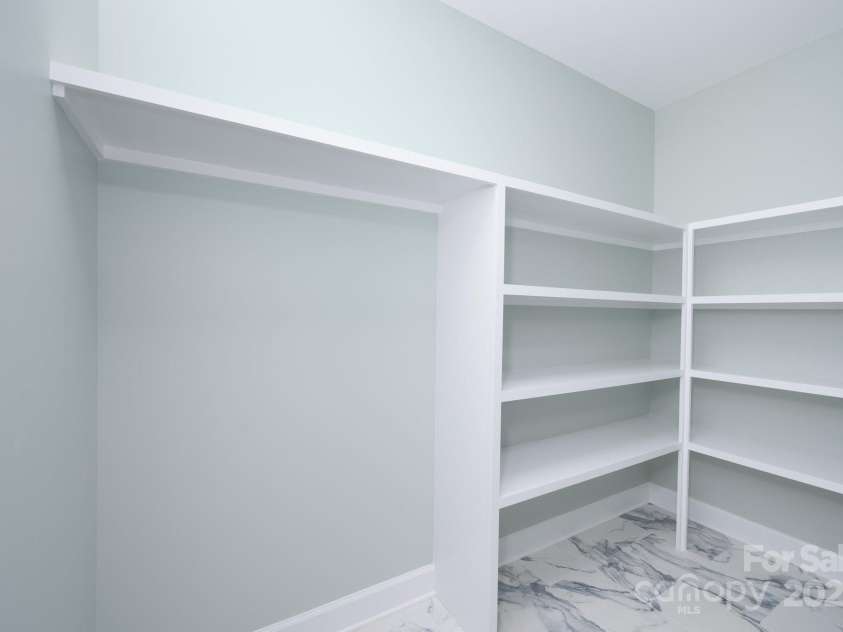 258 Whitfield Lane, Weaverville, NC 28787.  MLS# CAR4177778, YatesRealty ID 8079. Walk-in Closets