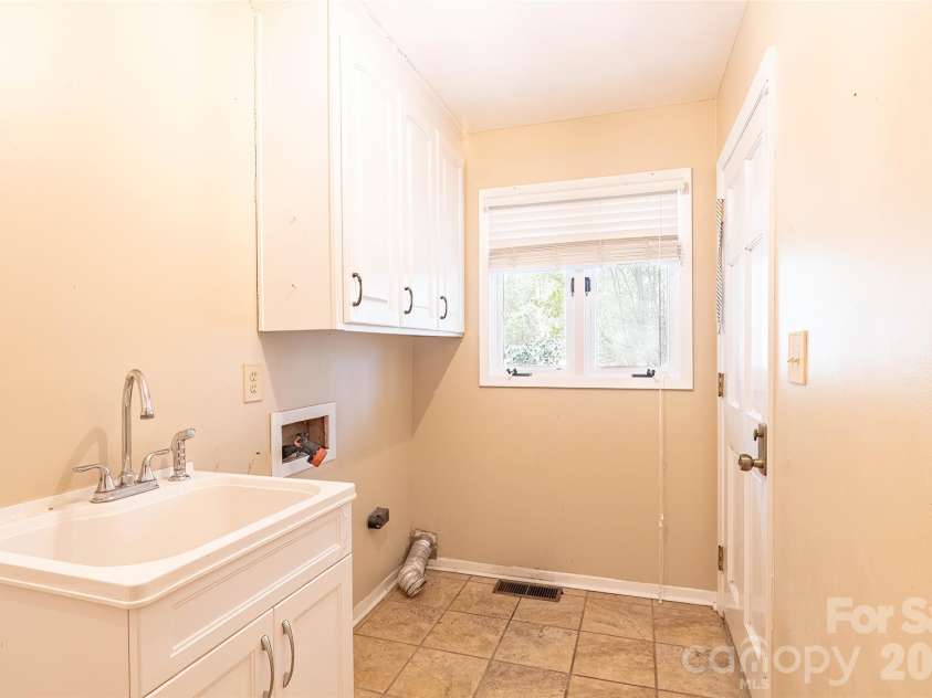 3951 Maple Creek Road, Rutherfordton, NC 28139.  MLS# CAR4363825, YatesRealty ID 8079. 