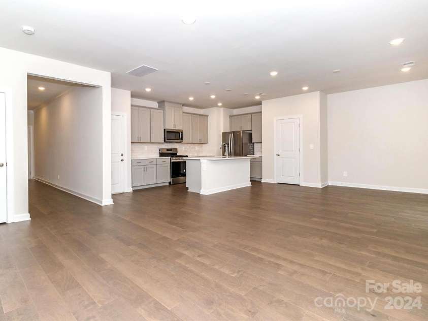 471 Olympia Way, York, SC 29745.  MLS# CAR4207700, YatesRealty ID 808. 