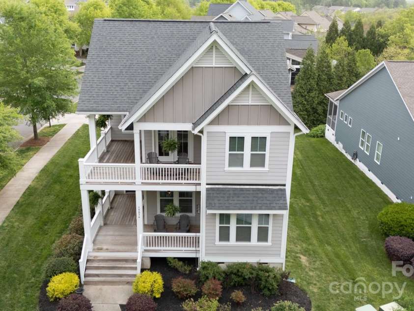 19034 Cypress Garden Drive, Davidson, NC 28036.  MLS# CAR4247262, YatesRealty ID 8080. 