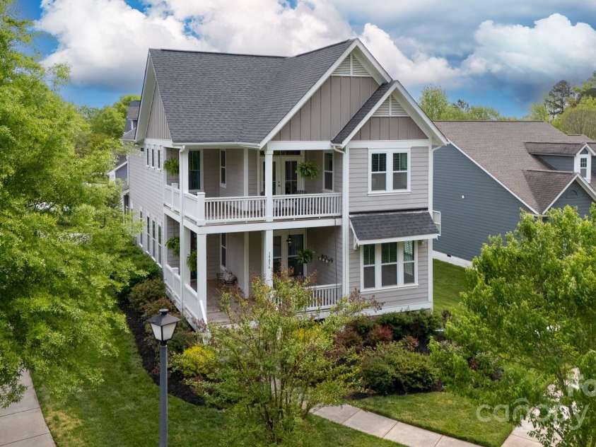 19034 Cypress Garden Drive, Davidson, NC 28036.  MLS# CAR4247262, YatesRealty ID 8080. 