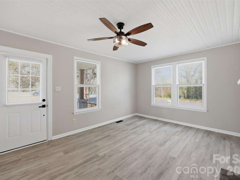 621 A Street, Newton, NC 28658.  MLS# CAR4362817, YatesRealty ID 8080. 