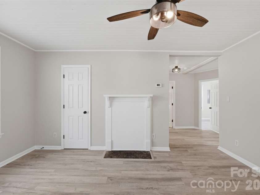 621 A Street, Newton, NC 28658.  MLS# CAR4362817, YatesRealty ID 8080. 