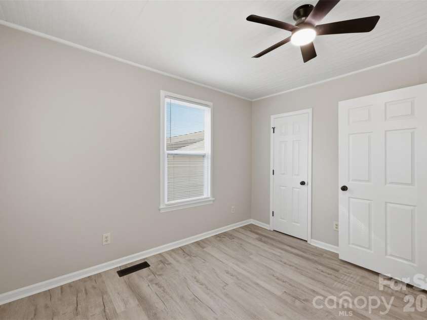 621 A Street, Newton, NC 28658.  MLS# CAR4362817, YatesRealty ID 8080. 