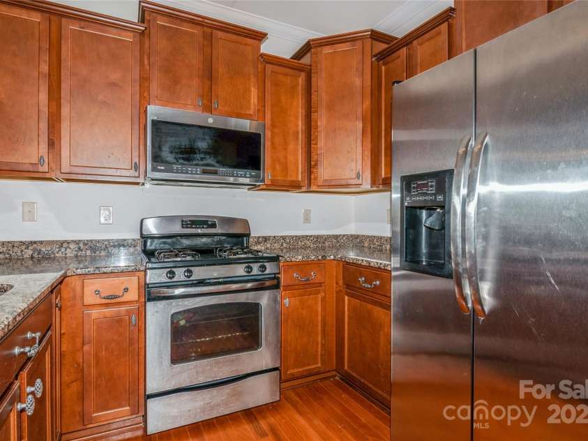 16718 Dolcetto Way, Charlotte, NC 28277.  MLS# CAR4208560, YatesRealty ID 8084. 