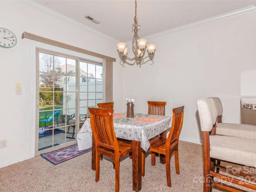 16718 Dolcetto Way, Charlotte, NC 28277.  MLS# CAR4208560, YatesRealty ID 8084. 