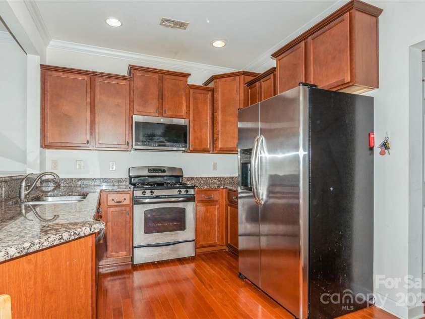 16718 Dolcetto Way, Charlotte, NC 28277.  MLS# CAR4208560, YatesRealty ID 8084. 