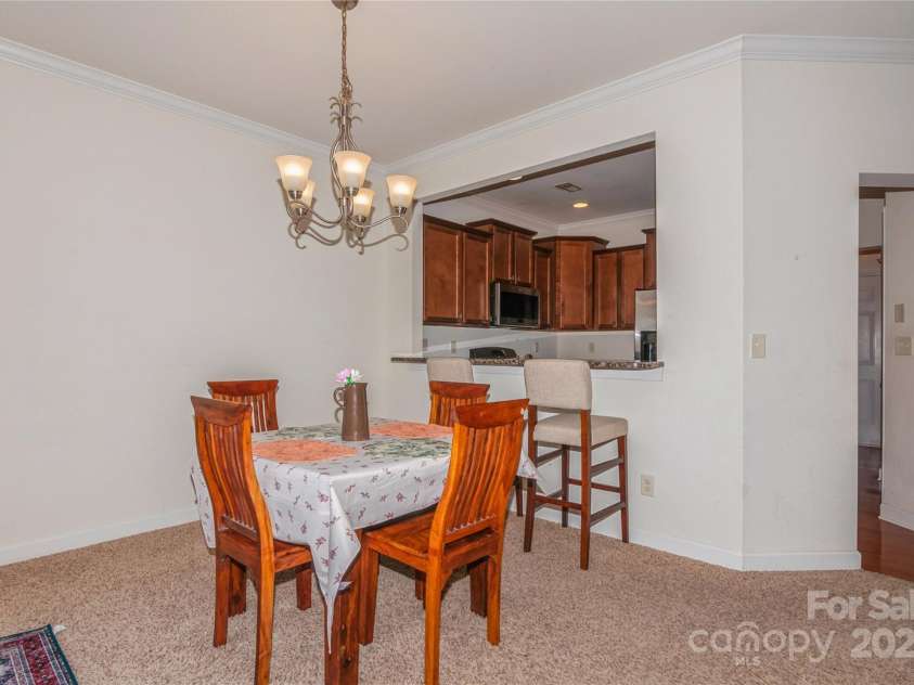 16718 Dolcetto Way, Charlotte, NC 28277.  MLS# CAR4208560, YatesRealty ID 8084. 