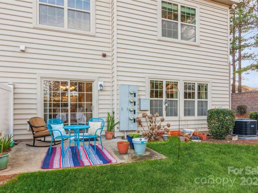 16718 Dolcetto Way, Charlotte, NC 28277.  MLS# CAR4208560, YatesRealty ID 8084. 