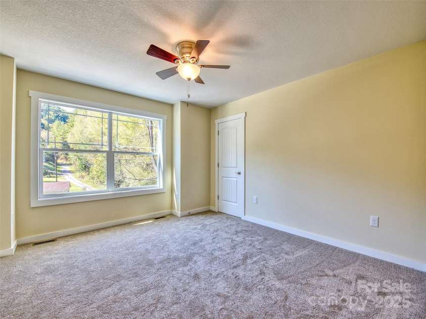 256 Liner Cove Road, Waynesville, NC 28786.  MLS# CAR4249275, YatesRealty ID 8085. 