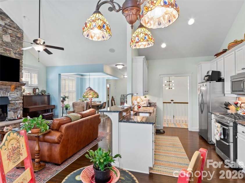 22 Kaufman Stone Way, Biltmore Lake, NC 28715.  MLS# CAR4363670, YatesRealty ID 8086. 