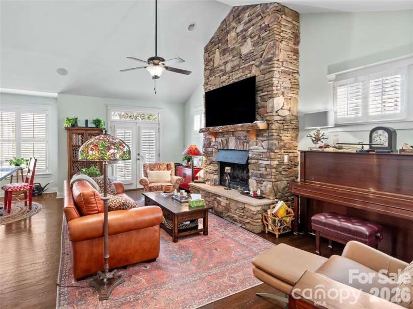 22 Kaufman Stone Way, Biltmore Lake, NC 28715.  MLS# CAR4363670, YatesRealty ID 8086. 