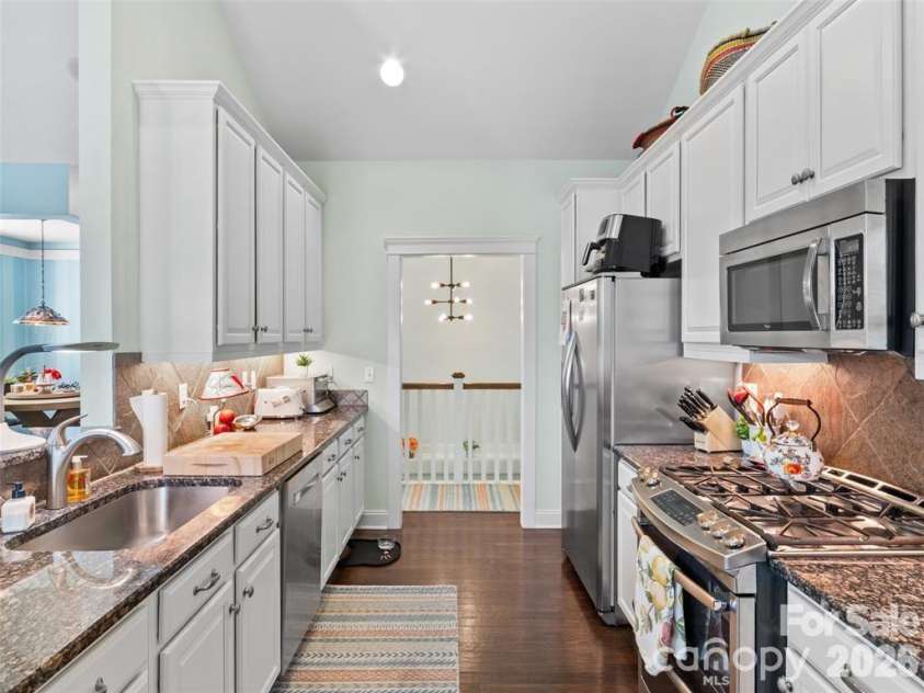 22 Kaufman Stone Way, Biltmore Lake, NC 28715.  MLS# CAR4363670, YatesRealty ID 8086. 