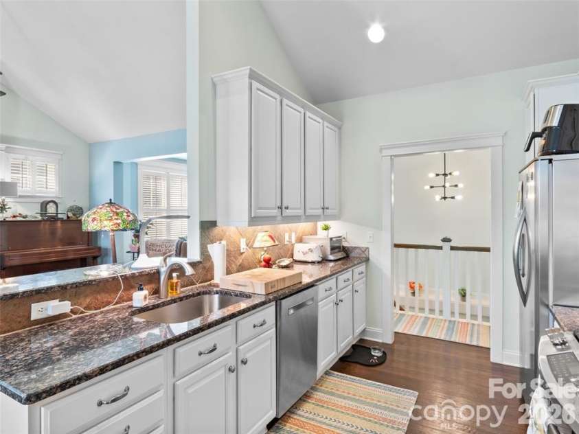 22 Kaufman Stone Way, Biltmore Lake, NC 28715.  MLS# CAR4363670, YatesRealty ID 8086. 