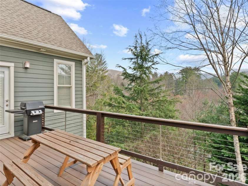 22 Kaufman Stone Way, Biltmore Lake, NC 28715.  MLS# CAR4363670, YatesRealty ID 8086. 