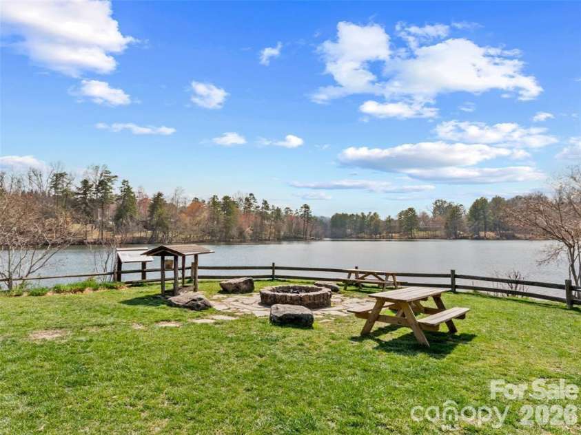 22 Kaufman Stone Way, Biltmore Lake, NC 28715.  MLS# CAR4363670, YatesRealty ID 8086. 