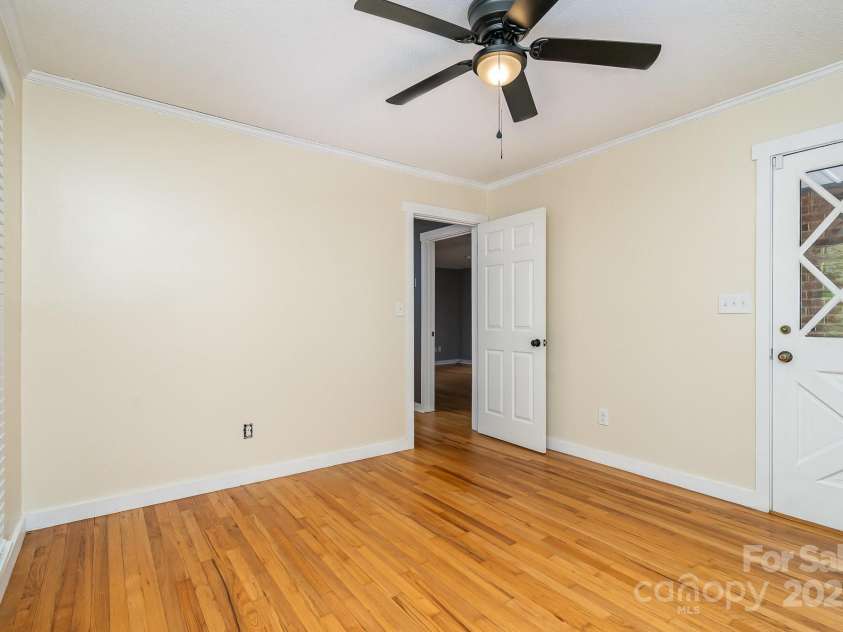 8850 Hills Dell Drive, Concord, NC 28027.  MLS# CAR4228638, YatesRealty ID 8086. 