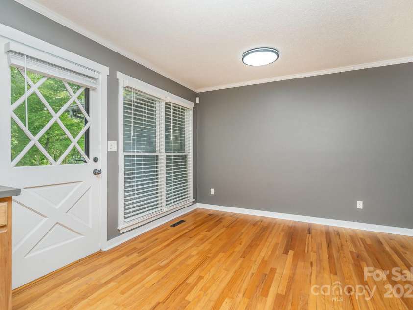 8850 Hills Dell Drive, Concord, NC 28027.  MLS# CAR4228638, YatesRealty ID 8086. 