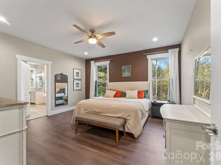 126 Doe Path Circle, Hudson, NC 28638.  MLS# CAR4359896, YatesRealty ID 8087. 