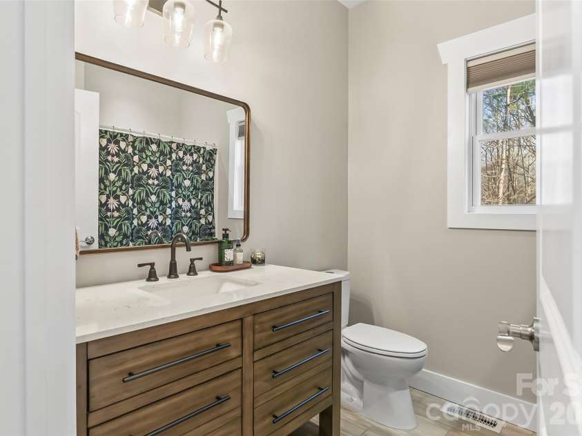 126 Doe Path Circle, Hudson, NC 28638.  MLS# CAR4359896, YatesRealty ID 8087. 