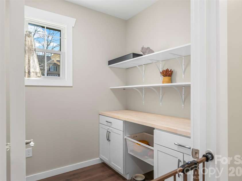 126 Doe Path Circle, Hudson, NC 28638.  MLS# CAR4359896, YatesRealty ID 8087. 