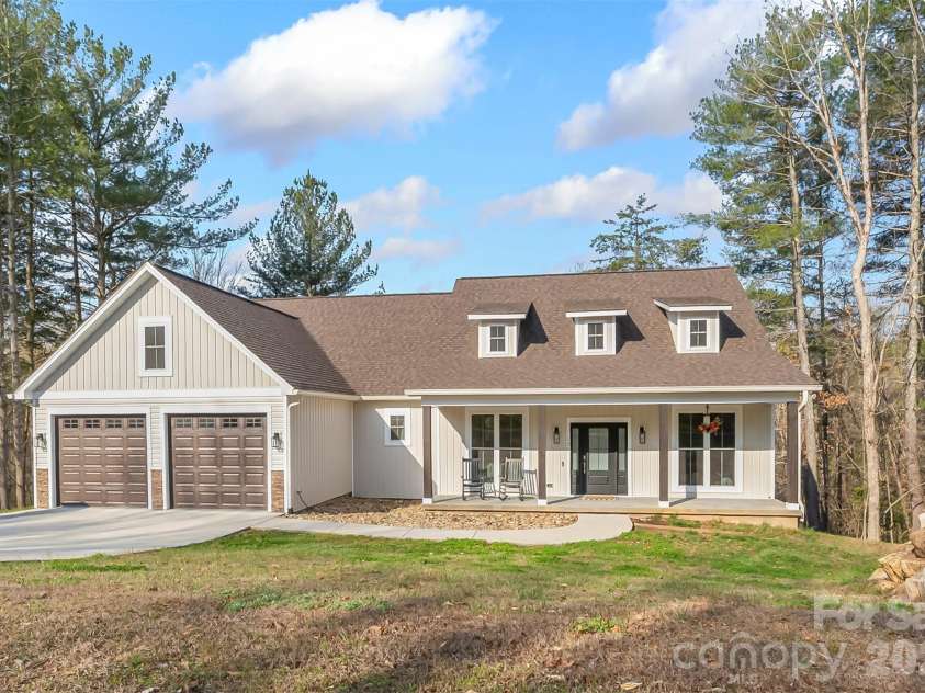 126 Doe Path Circle, Hudson, NC 28638.  MLS# CAR4359896, YatesRealty ID 8087. 