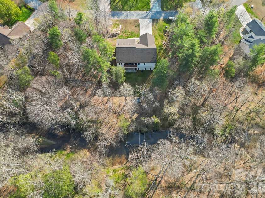 126 Doe Path Circle, Hudson, NC 28638.  MLS# CAR4359896, YatesRealty ID 8087. 