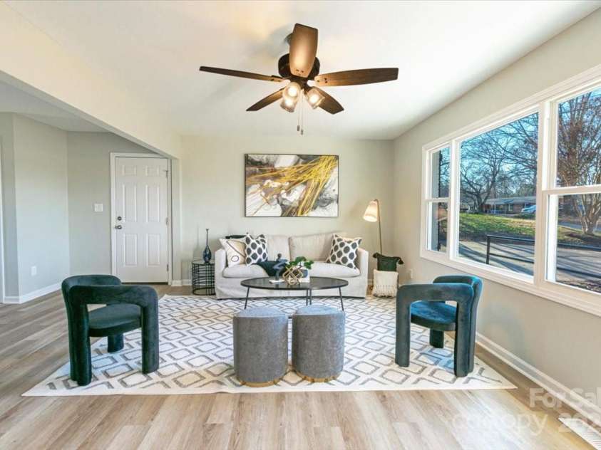3004 Briarwood Lane, Gastonia, NC 28056.  MLS# CAR4219935, YatesRealty ID 8087. 