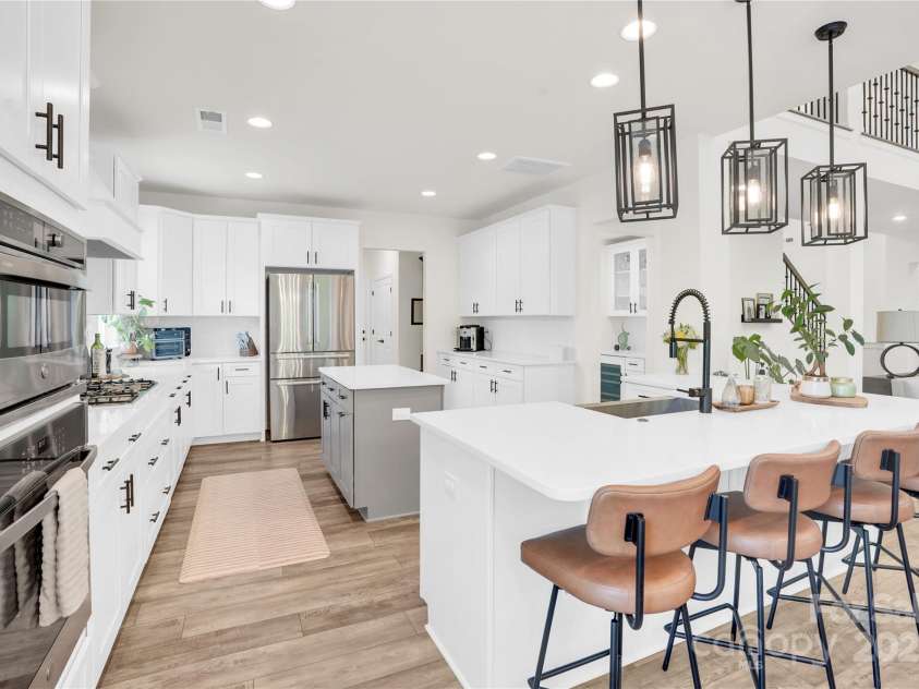 3081 Montreaux Valley Drive, Fort Mill, SC 29707.  MLS# CAR4245886, YatesRealty ID 8090. 