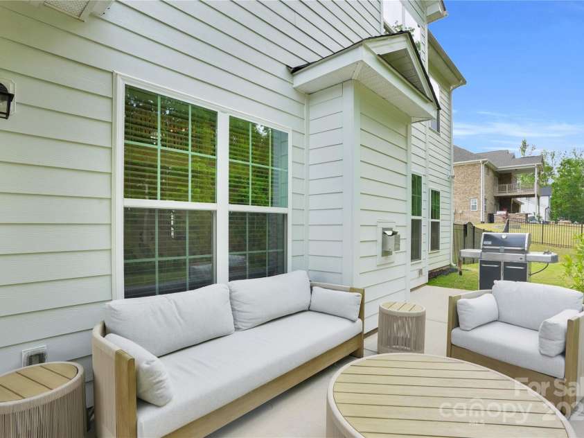 3081 Montreaux Valley Drive, Fort Mill, SC 29707.  MLS# CAR4245886, YatesRealty ID 8090. 