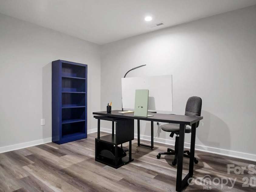 106 Shields Drive, Lincolnton, NC 28092.  MLS# CAR4364472, YatesRealty ID 8091. 