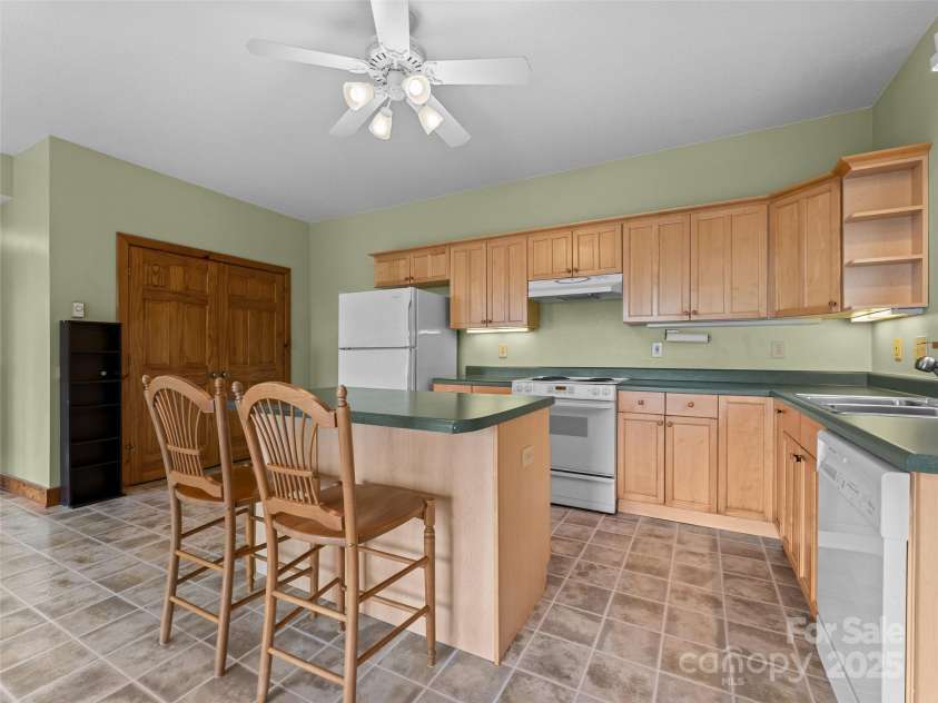 1299 Pine Ridge Road, Burnsville, NC 28714.  MLS# CAR4306270, YatesRealty ID 8091. Large pantry space to store all your dry goods.