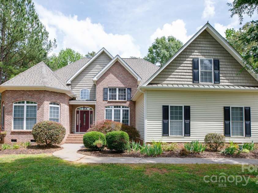 3617 Venetian Way, York, SC 29745.  MLS# CAR4147503, YatesRealty ID 8092. 