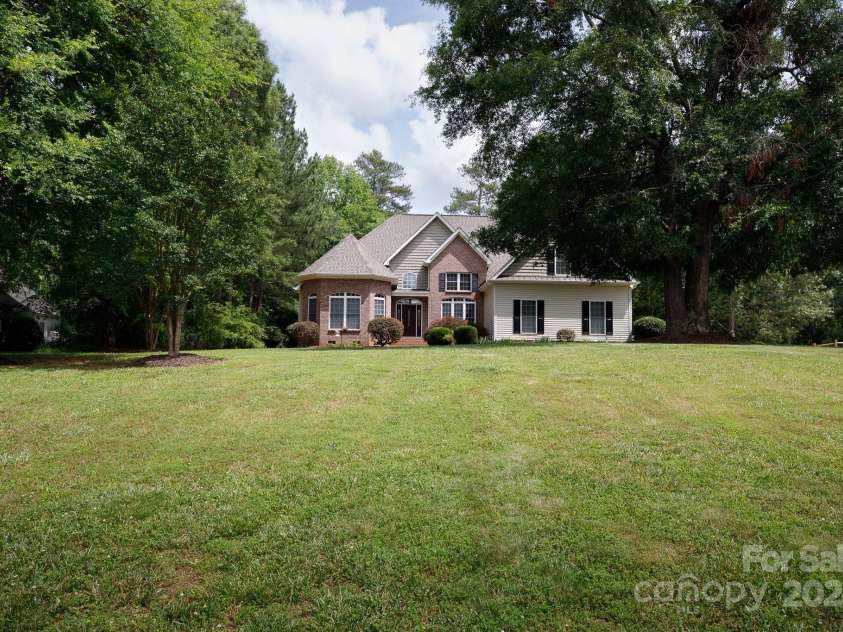 3617 Venetian Way, York, SC 29745.  MLS# CAR4147503, YatesRealty ID 8092. 