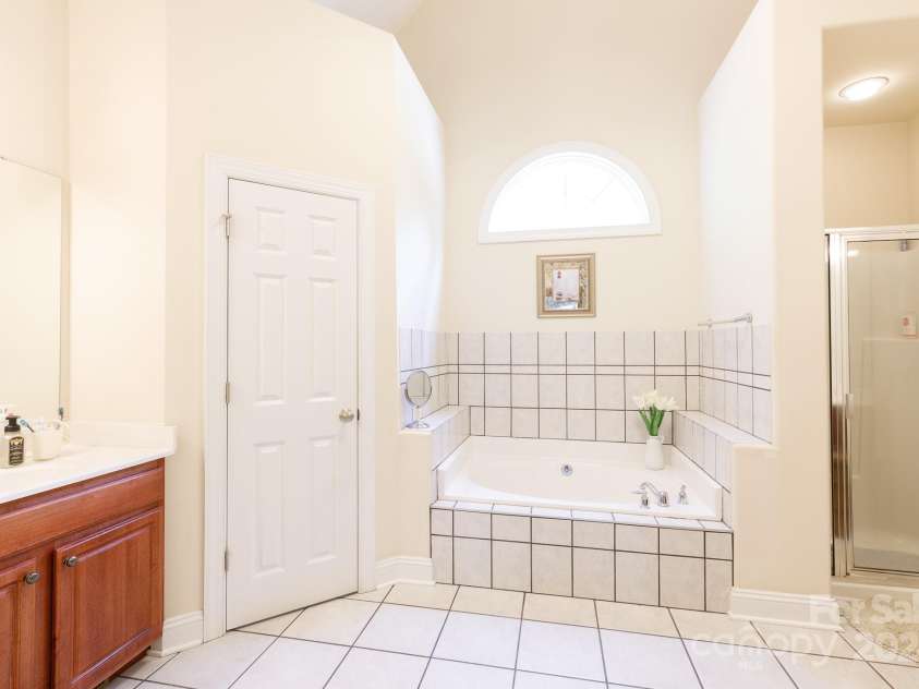 3617 Venetian Way, York, SC 29745.  MLS# CAR4147503, YatesRealty ID 8092. 