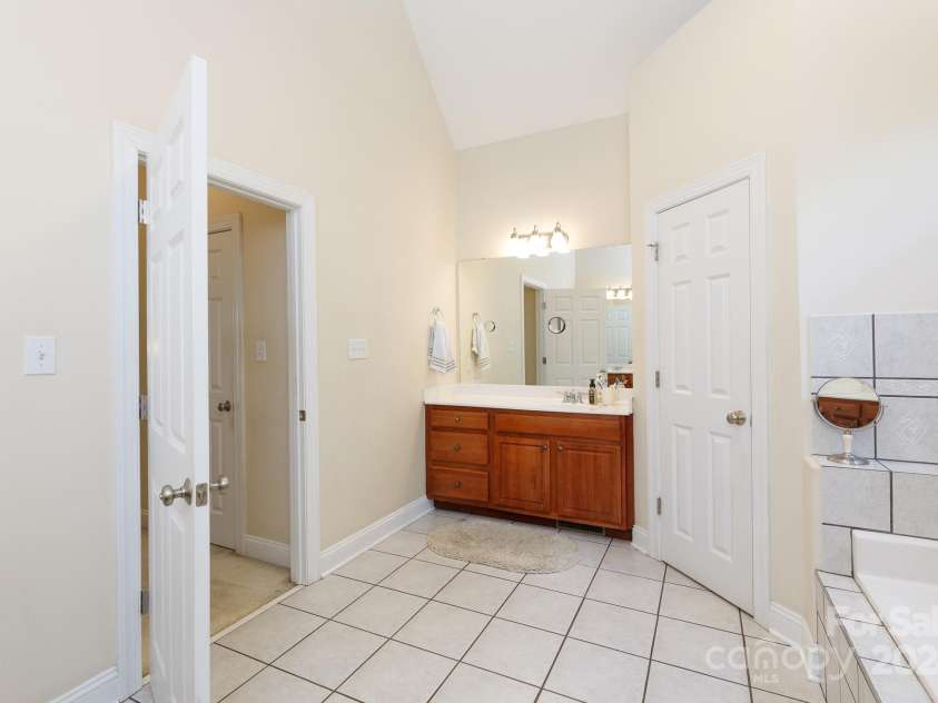3617 Venetian Way, York, SC 29745.  MLS# CAR4147503, YatesRealty ID 8092. 