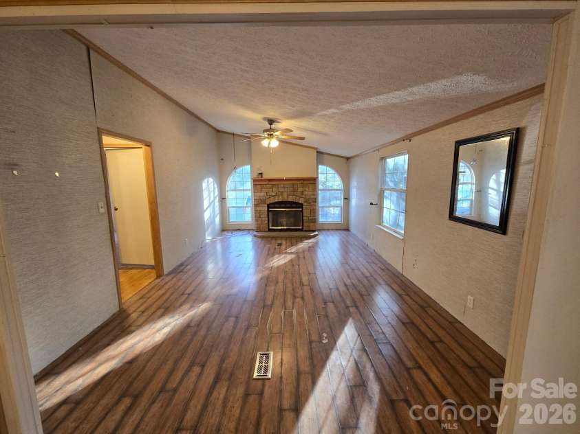 6 Woodland Street, Spruce Pine, NC 28777.  MLS# CAR4364212, YatesRealty ID 8092. 