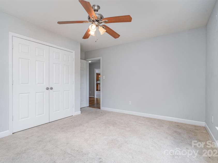 8885 Brandon Circle, Concord, NC 28025.  MLS# CAR4282737, YatesRealty ID 8093. 