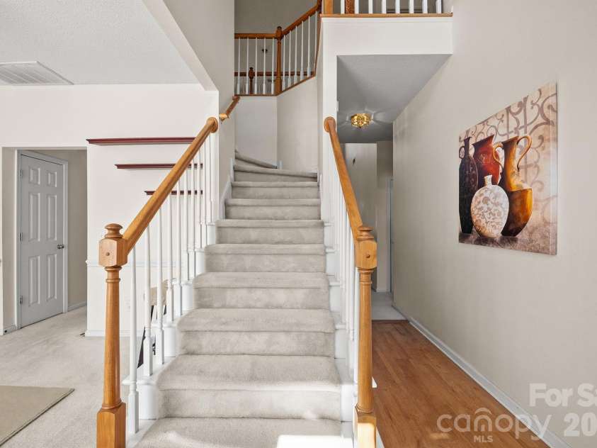 3001 Pennridge Place, Matthews, NC 28105.  MLS# CAR4364261, YatesRealty ID 8094. 