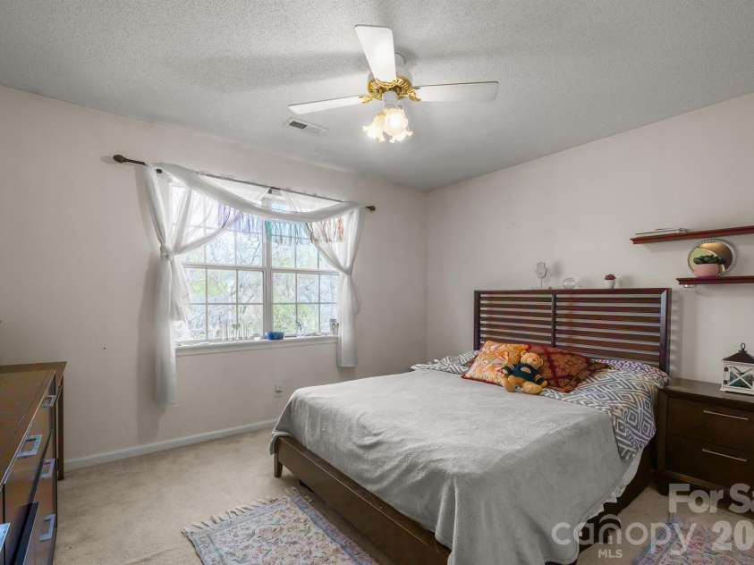 3001 Pennridge Place, Matthews, NC 28105.  MLS# CAR4364261, YatesRealty ID 8094. 