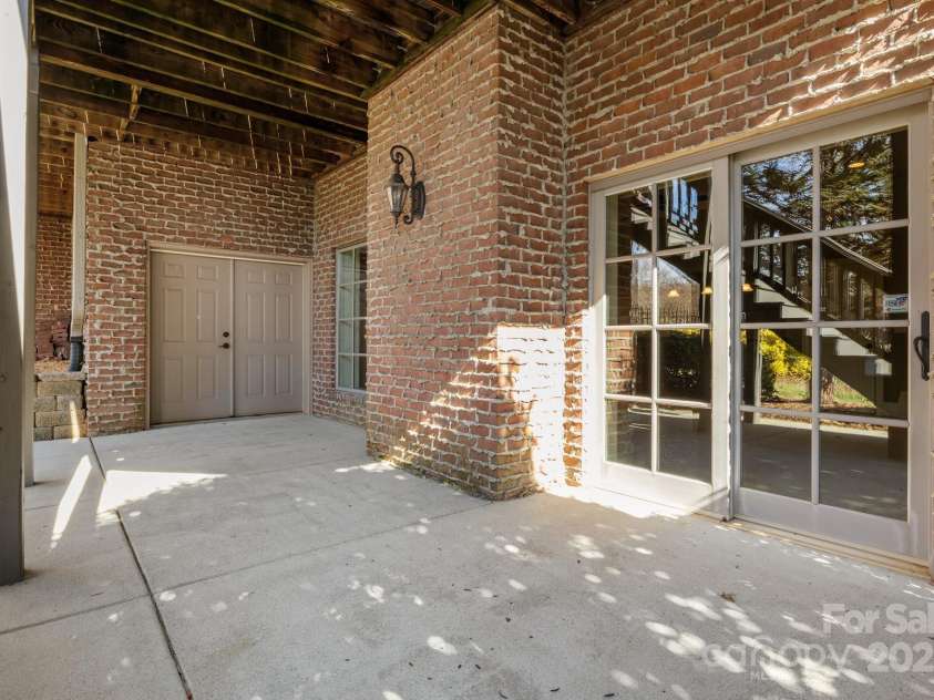 8034 Bay Pointe Drive, Denver, NC 28037.  MLS# CAR4223760, YatesRealty ID 8094. 
