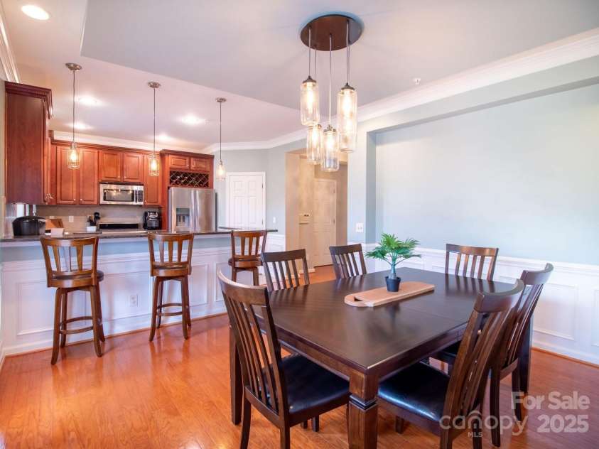 609 Sunfish Lane, Tega Cay, SC 29708.  MLS# CAR4233683, YatesRealty ID 8096. Main Level Dining Area