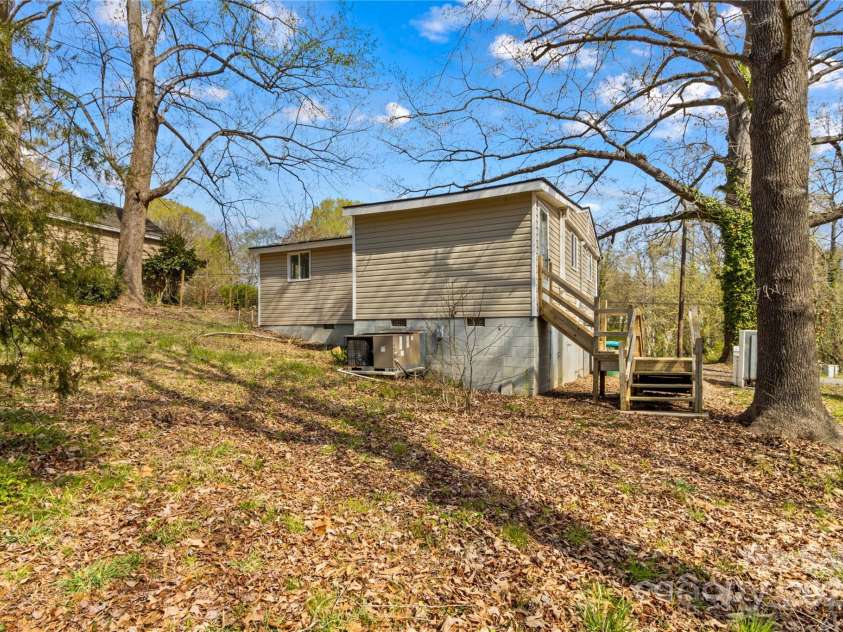 216 Georgia Avenue, Bessemer City, NC 28016.  MLS# CAR4240222, YatesRealty ID 8098. 