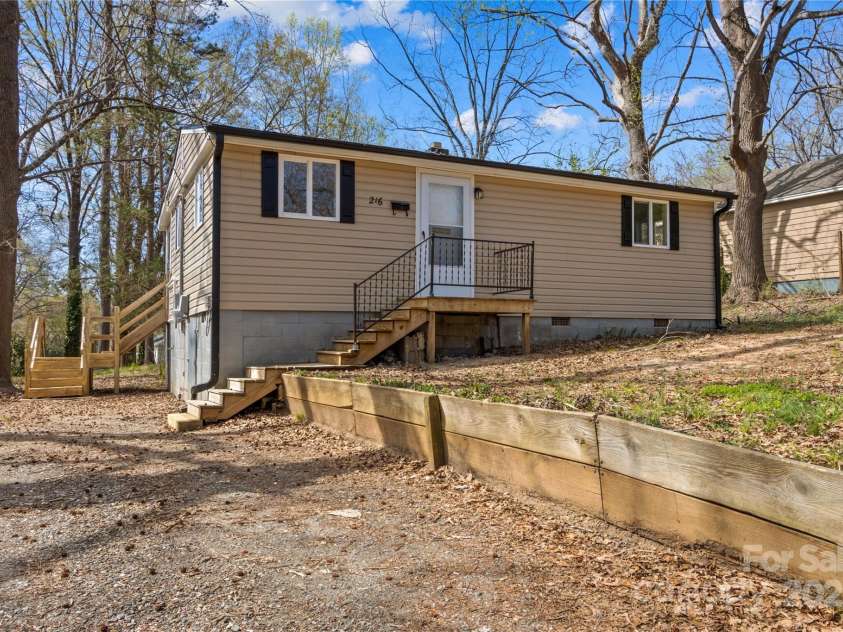 216 Georgia Avenue, Bessemer City, NC 28016.  MLS# CAR4240222, YatesRealty ID 8098. Front View and Home has Side Access, too
