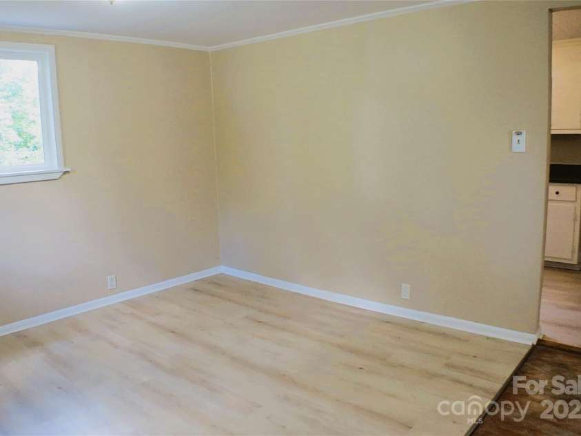 216 Georgia Avenue, Bessemer City, NC 28016.  MLS# CAR4295353, YatesRealty ID 8098. 